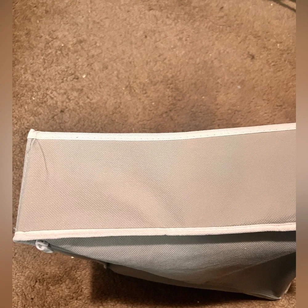 N/A clothes or organizing